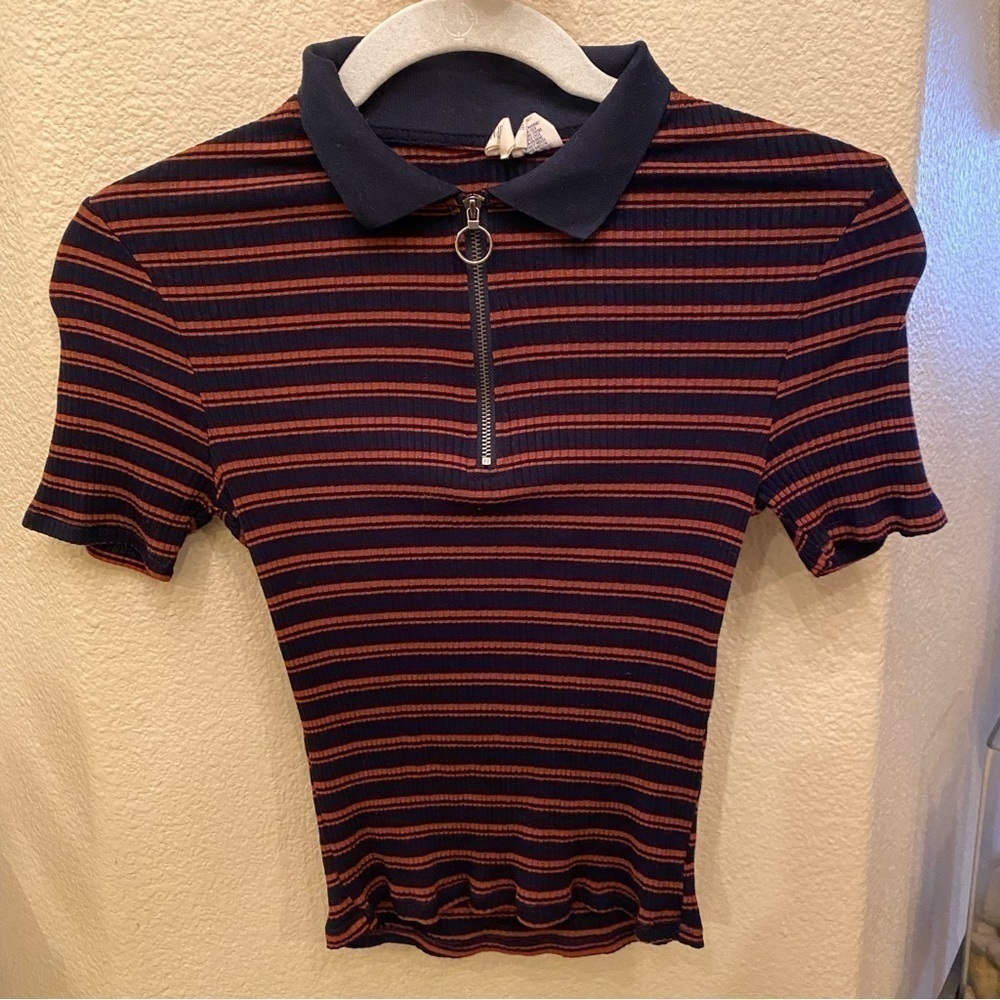 SKY and SPARROW Striped 1/4 Zipped Collared Cropped Top Size Small